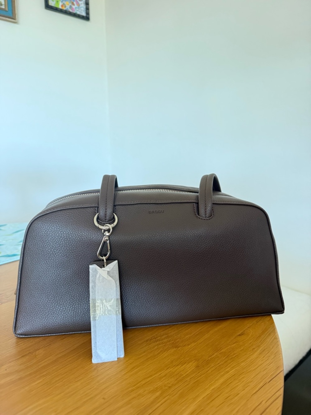 BAGGU Chocolate Brown Leather Shoulder Bag - Picture 4 of 5